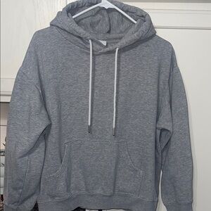 H&M Gray Women's Pullover Hoodie with Drawstring and Pocket